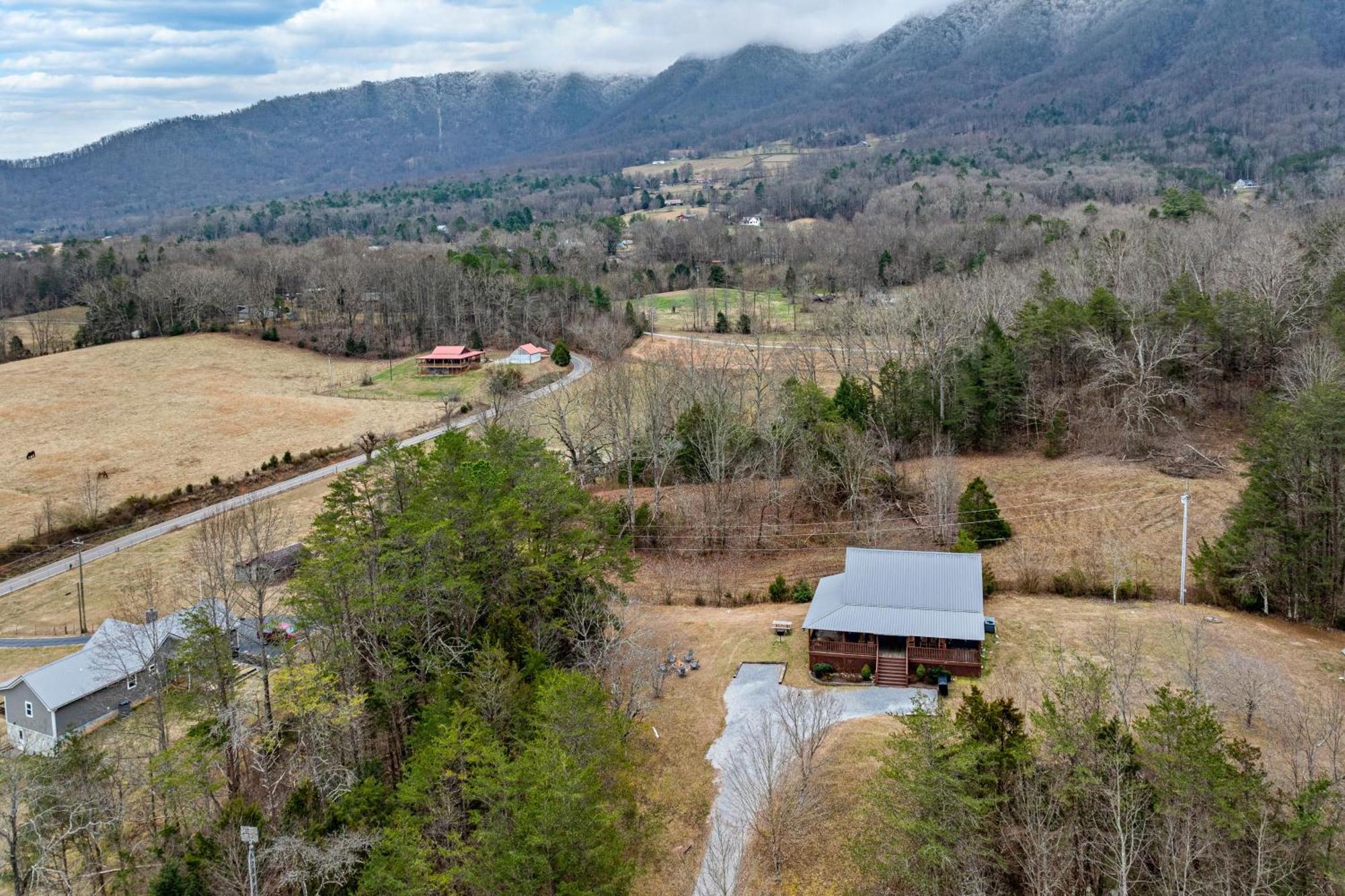 Twin Cub Lodge Tuckaleechee エクステリア 写真