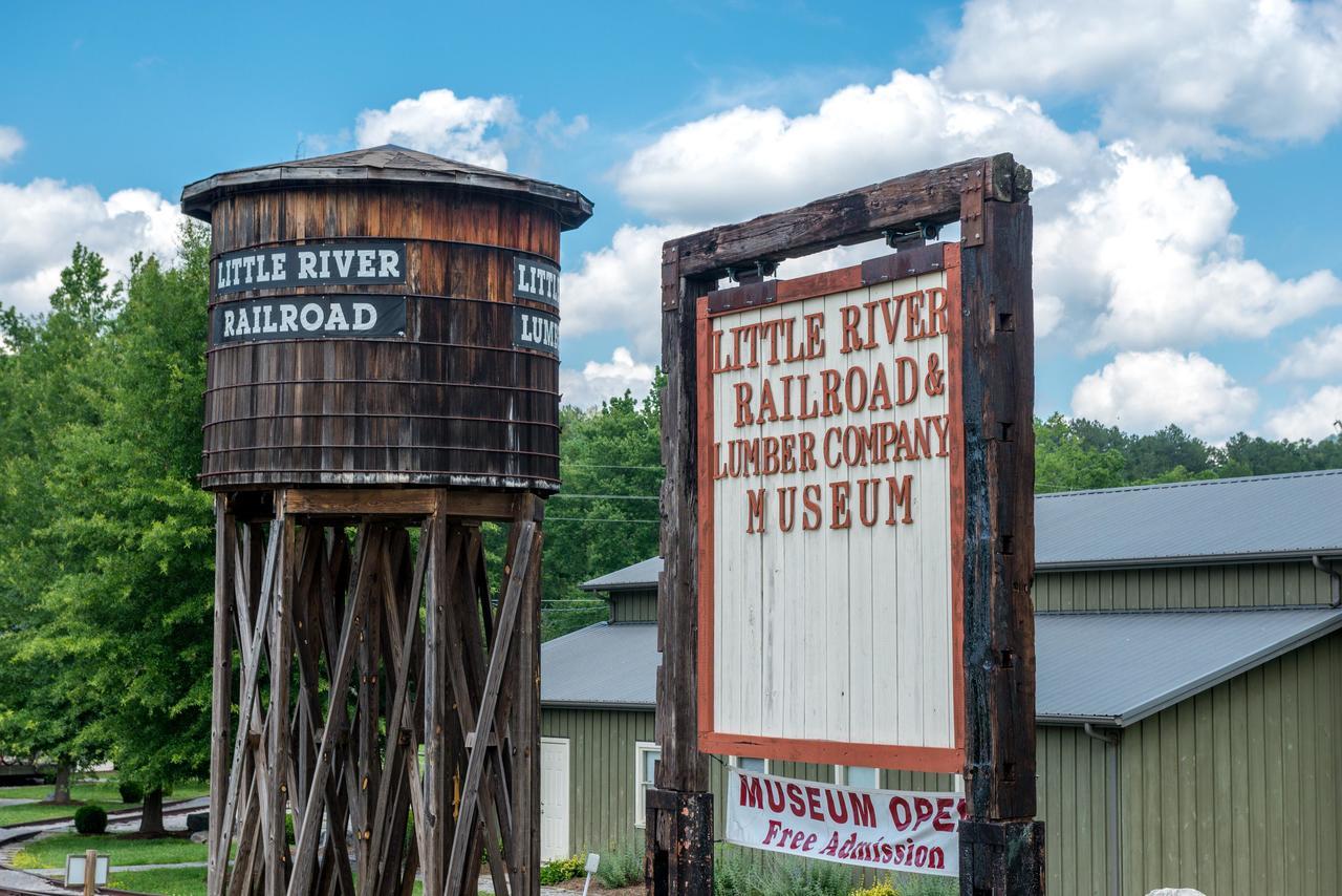 Twin Cub Lodge Tuckaleechee エクステリア 写真