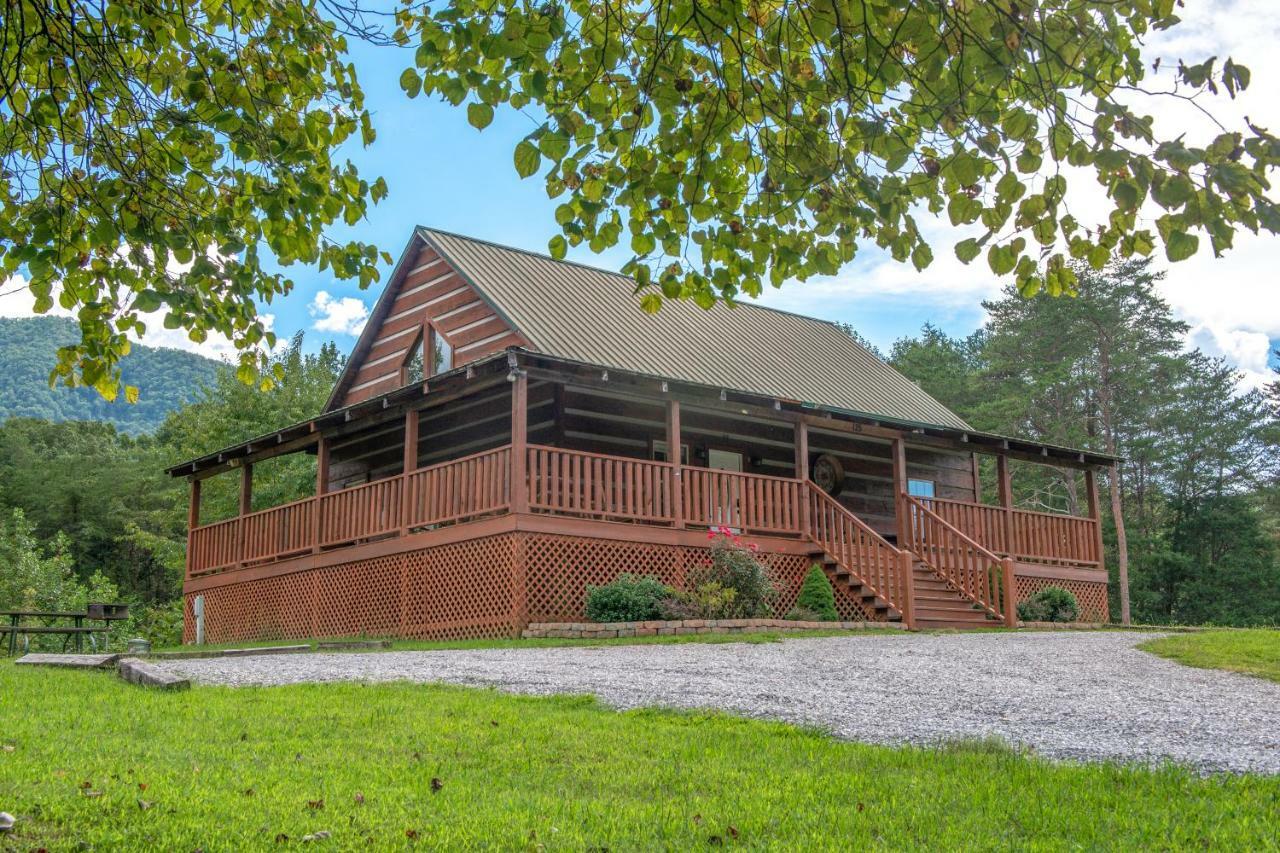 Twin Cub Lodge Tuckaleechee エクステリア 写真